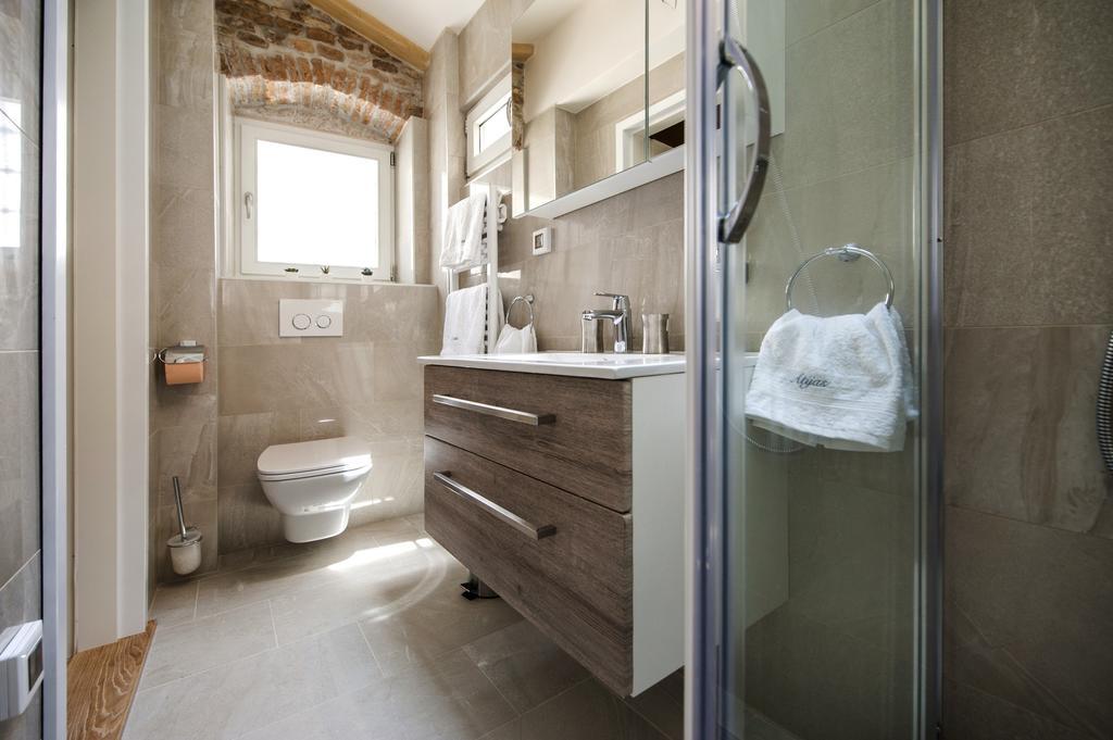Carera Deluxe Rovinj Exterior foto