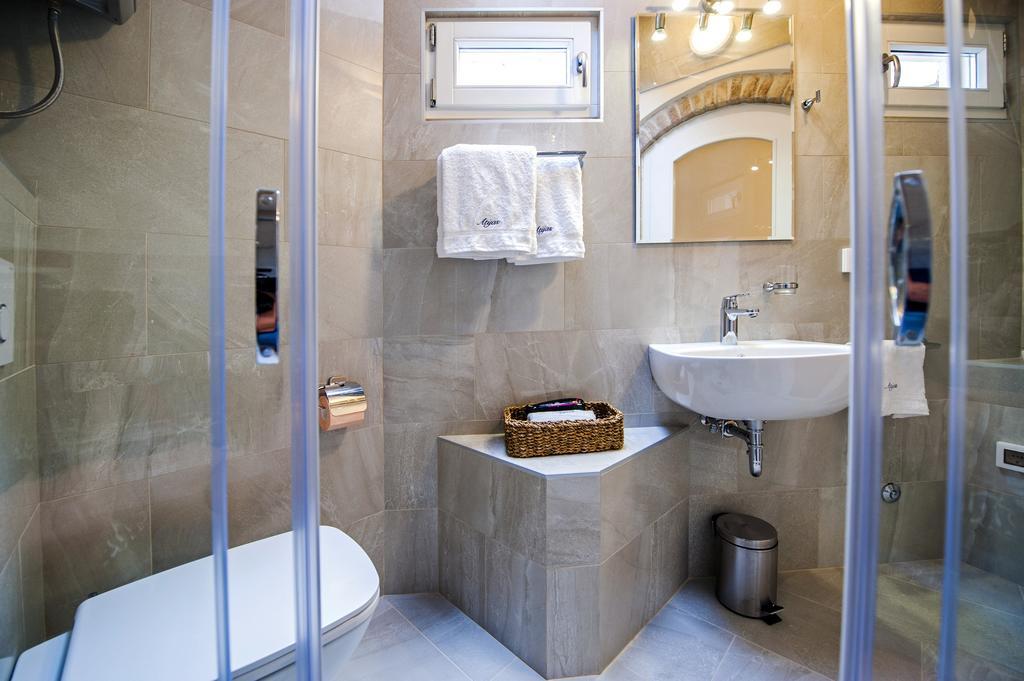 Carera Deluxe Rovinj Exterior foto