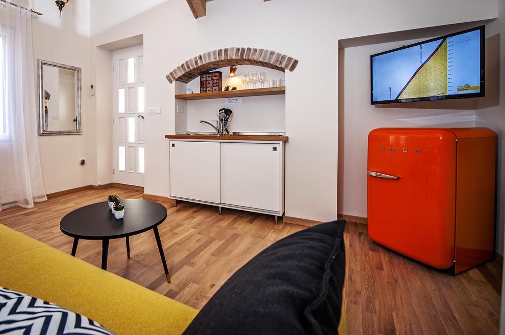 Carera Deluxe Rovinj Exterior foto