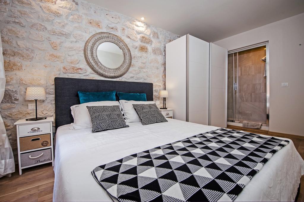 Carera Deluxe Rovinj Exterior foto